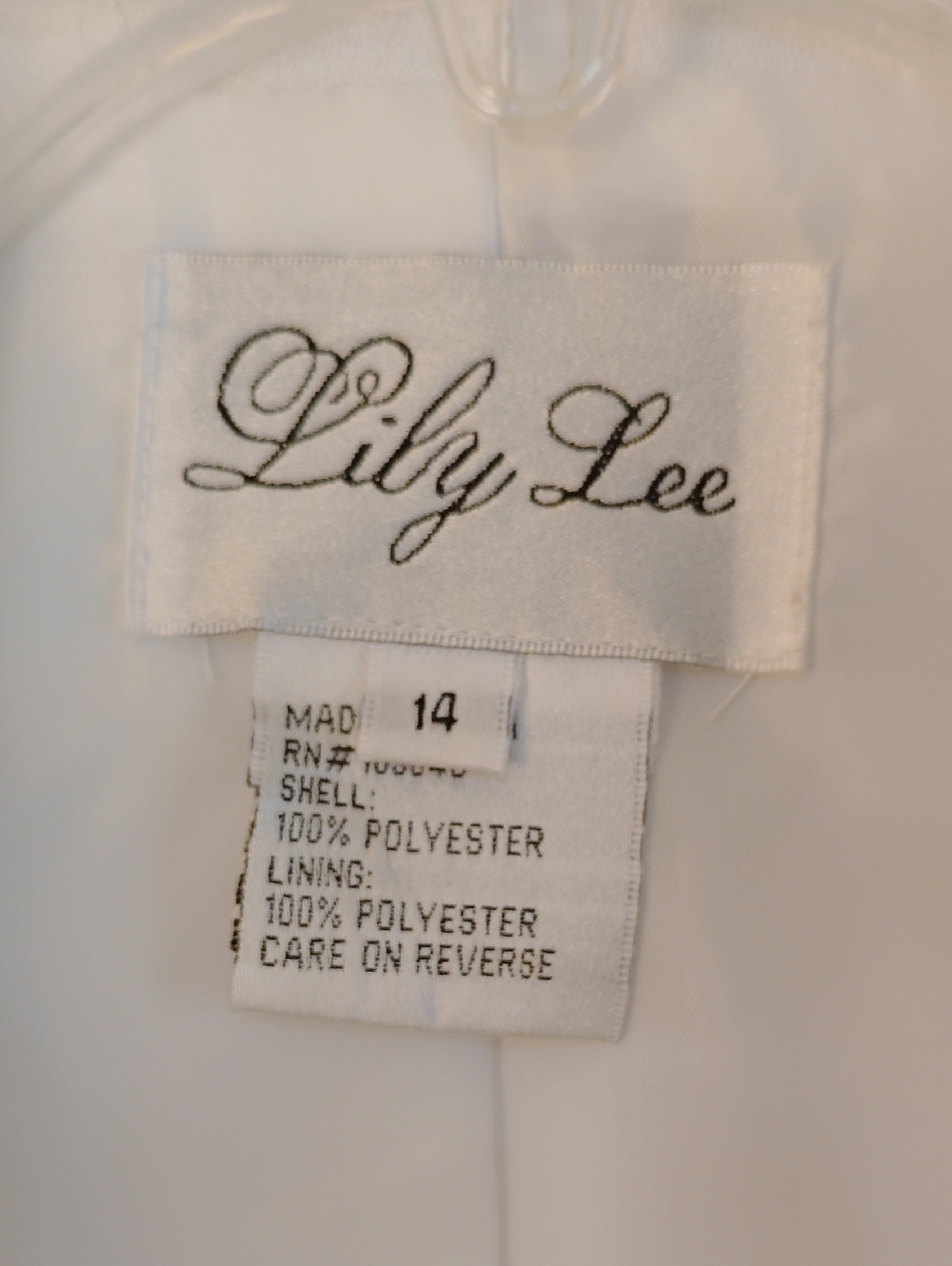 Lily Lee Elegant White Women's Skirt Suit Set - Picture 5 of 9